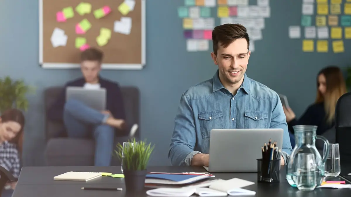 7 Razões para Investir em um Especialista Google Ads para suas Campanhas